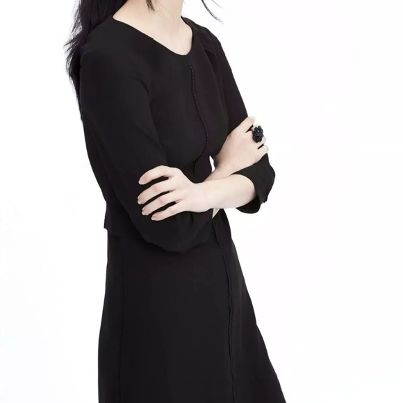 Banana Republic Little Black Dress 3/4 Sleeve Crew Neck Laser Cut Detailing SZ 6 - Picture 14 of 15